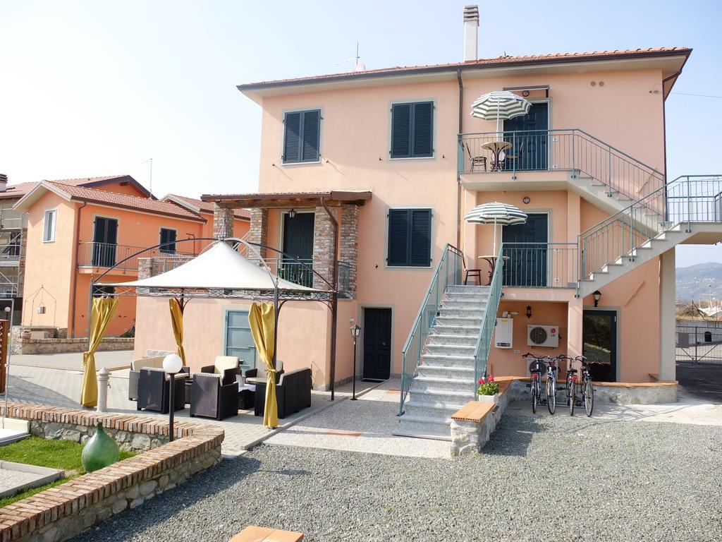 La Fonda Casa Vacanze-Appartamenti Con Piscina Santo Stefano di Magra Room photo