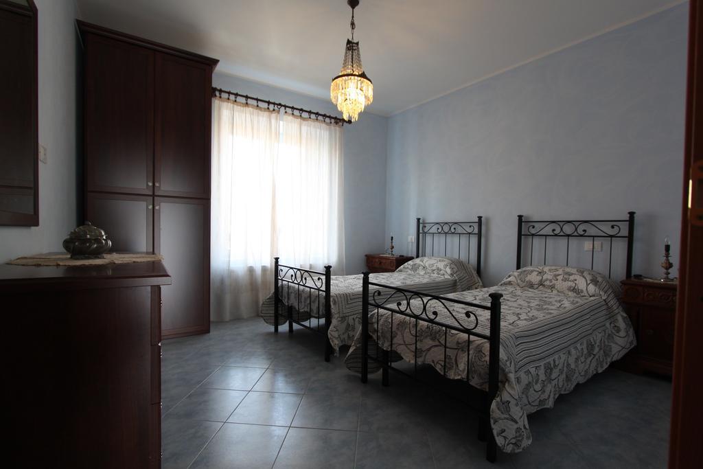La Fonda Casa Vacanze-Appartamenti Con Piscina Santo Stefano di Magra Room photo