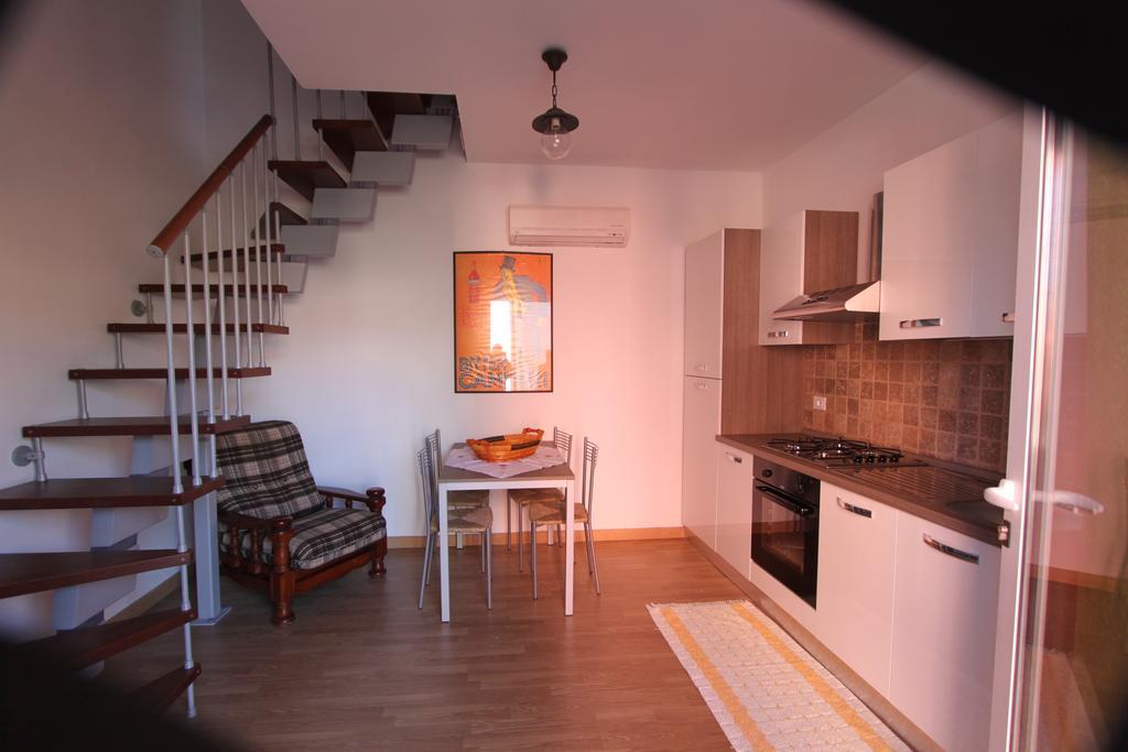 La Fonda Casa Vacanze-Appartamenti Con Piscina Santo Stefano di Magra Room photo